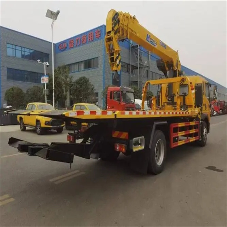 安吉县附近小随车吊出租电话，轻松解决搬运烦恼